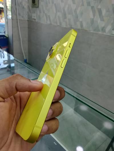 Apple iPhone 14