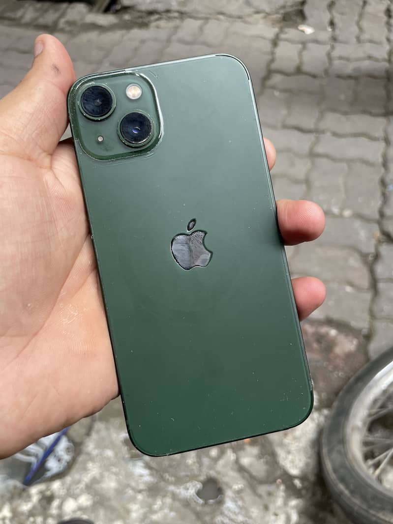 Apple iPhone 13 1