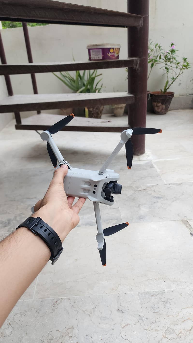 DJI MINI 3 WITH RC CONTROLLER 6