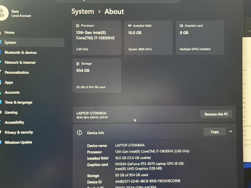 ASUS ROGSTRIX 4