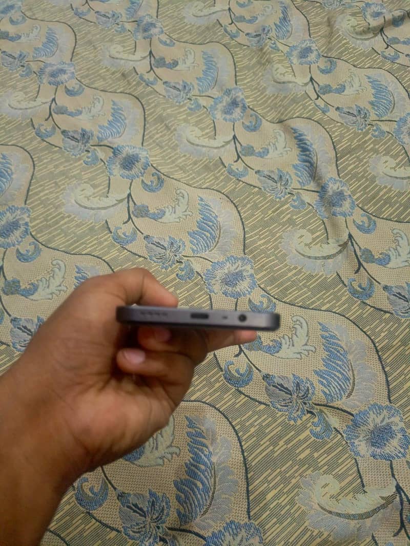 Realme Note 60x 2