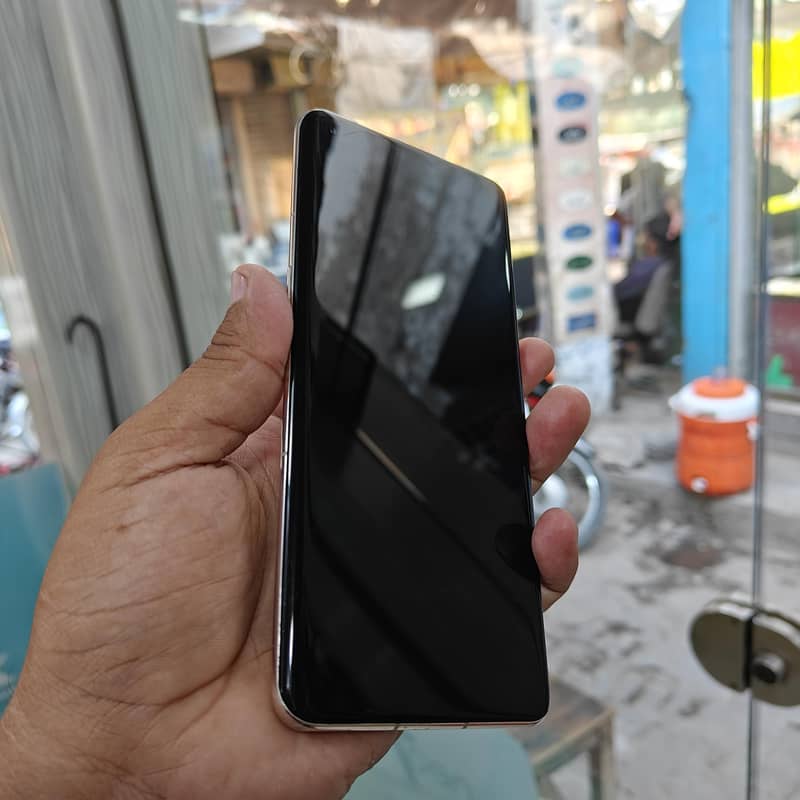 One Plus 11 5