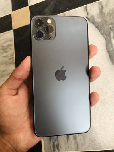 Apple iPhone 11 Pro Max 80 health 64gb (jv) no open only back change