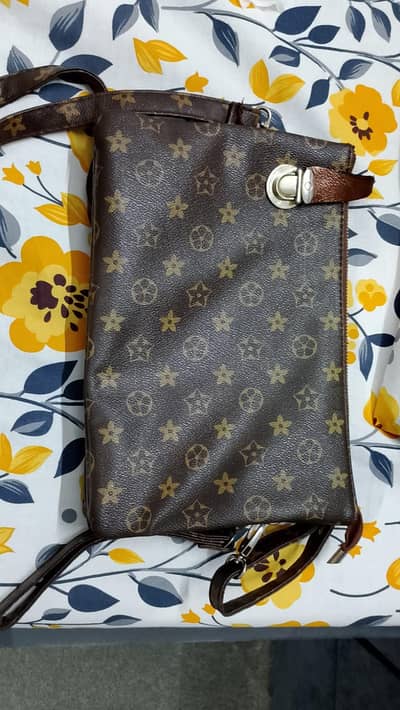 LV Cross body