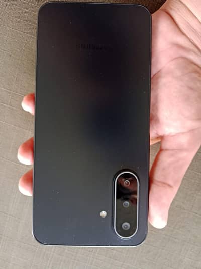 Samsung A17 5G uk model