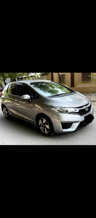 Honda Fit 1.5 hybrid smart selection