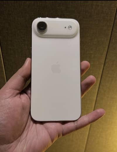 iPhone 17 Air JV