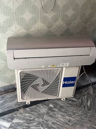 T1 haier inverter AC/ 1tan