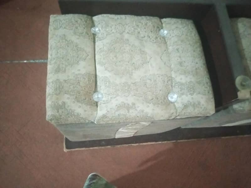 dining table with sati 1