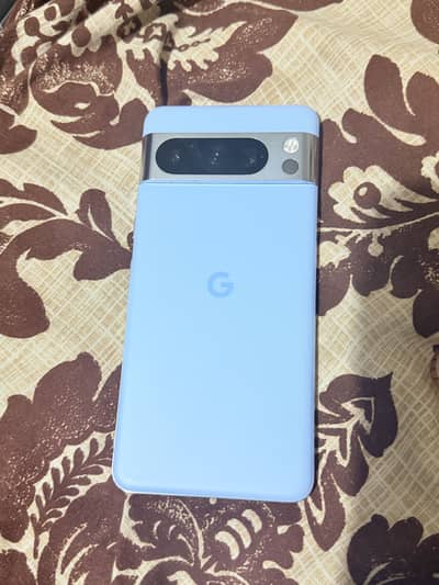 Google Pixel 8 Pro