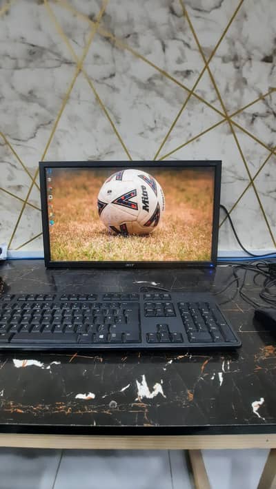 Lenovo mini pc. complete set.