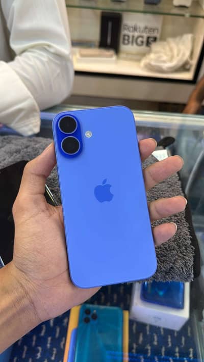 Apple iPhone 16