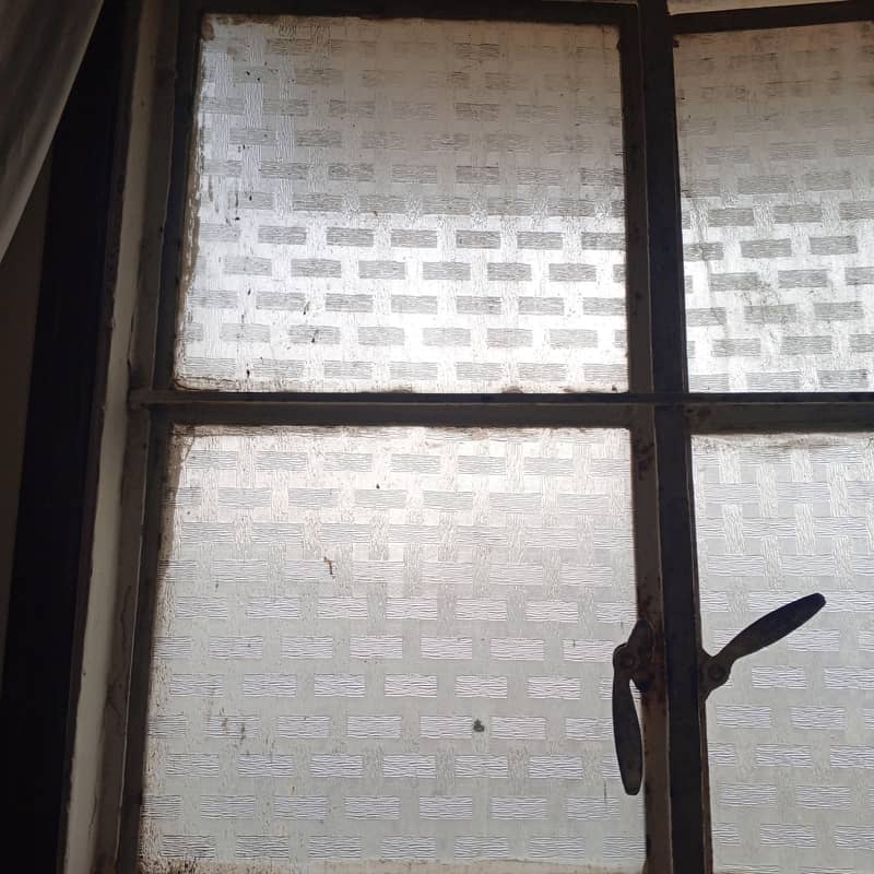 window  0
