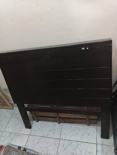 : Modern Dark Brown Double Bed for Sale (Excellent Condition)