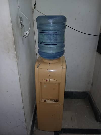Orient Water Dispenser – Hot & Cold – Used – Good Working Condition