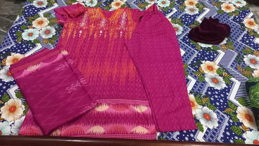 embroided  3pc lawn