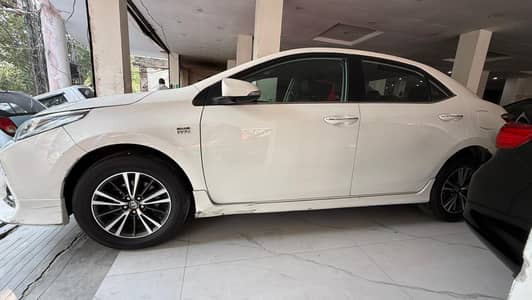 Toyota Altis Grande 2021