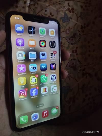 Apple iPhone 11