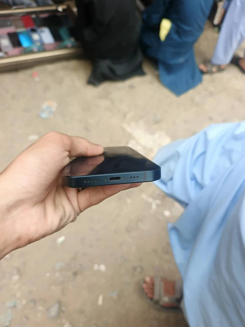 Apple iPhone 14 1