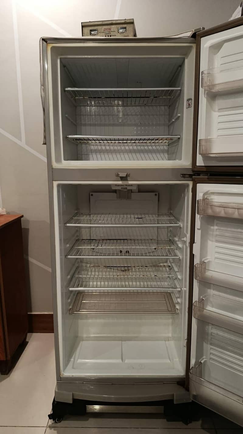Dawlance Refrigerator 2