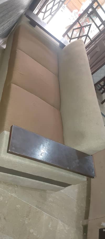sofa set daining chair available for sell