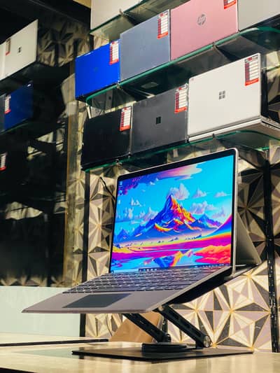Microsoft Surface Pro 8 | i5-11th | 16/256 | 13" | COD All Over PAK
