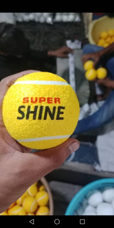 Pure rubber tennis ball