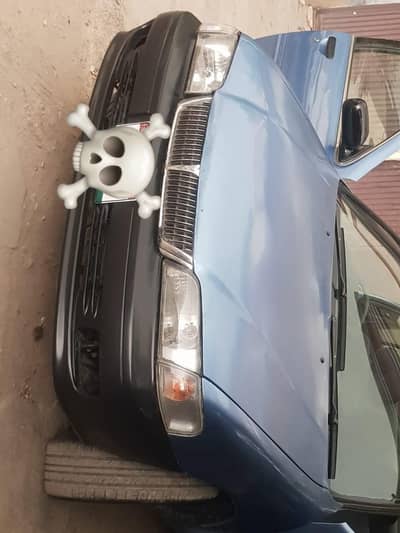 Nissan Sunny 2001