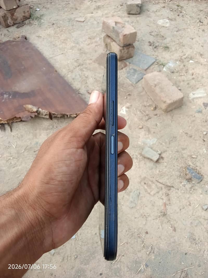 Infinix 3