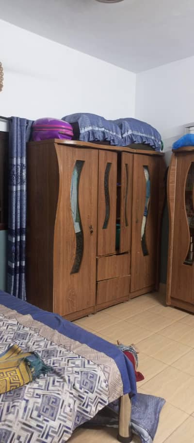 Wardrobes 3 Door Dividers Showcase