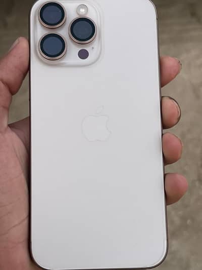 iPhone 16 promax  256 GB battery health 98 jv with box