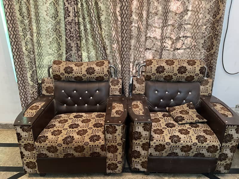 7 seater sofas with tables 3