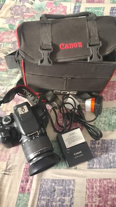 DSLR 650D Canon