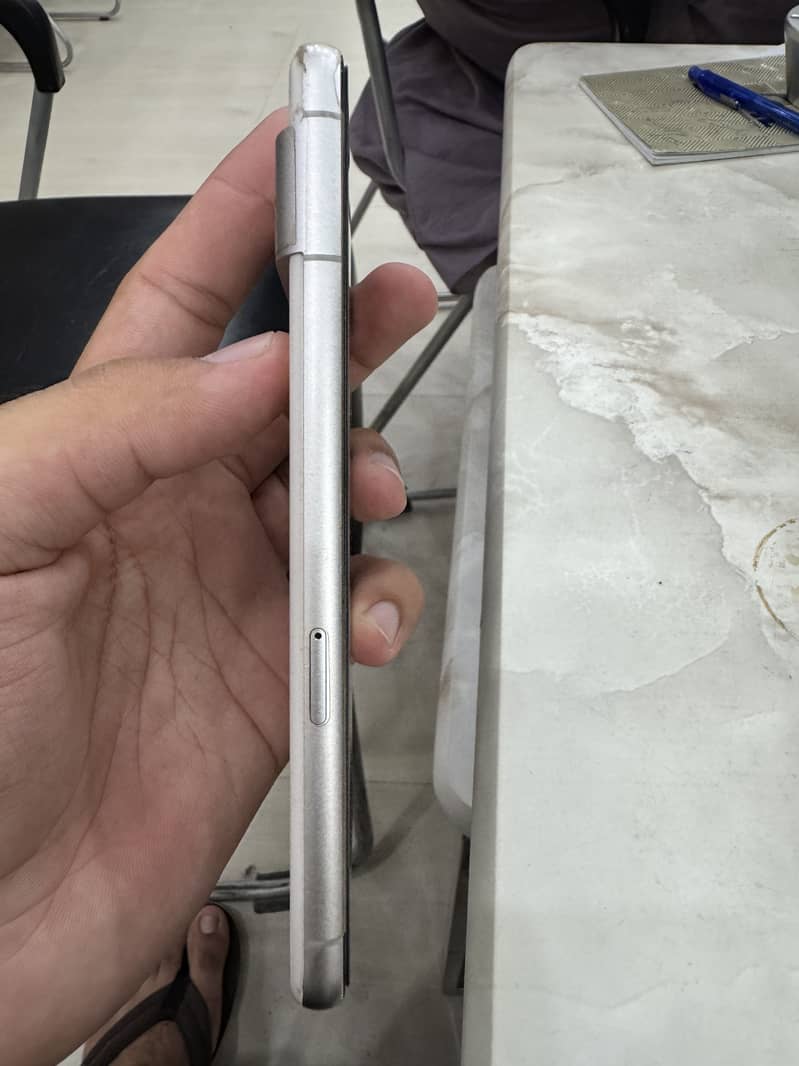 Google Pixel 7 2