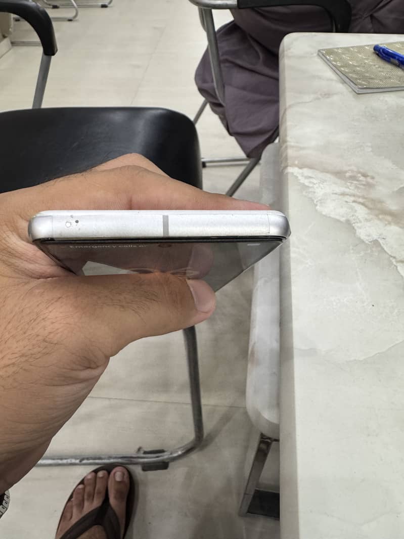 Google Pixel 7 3