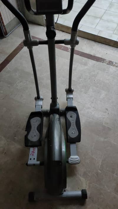 ta sports elaptical