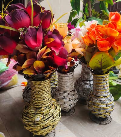 flowers vaas for sale