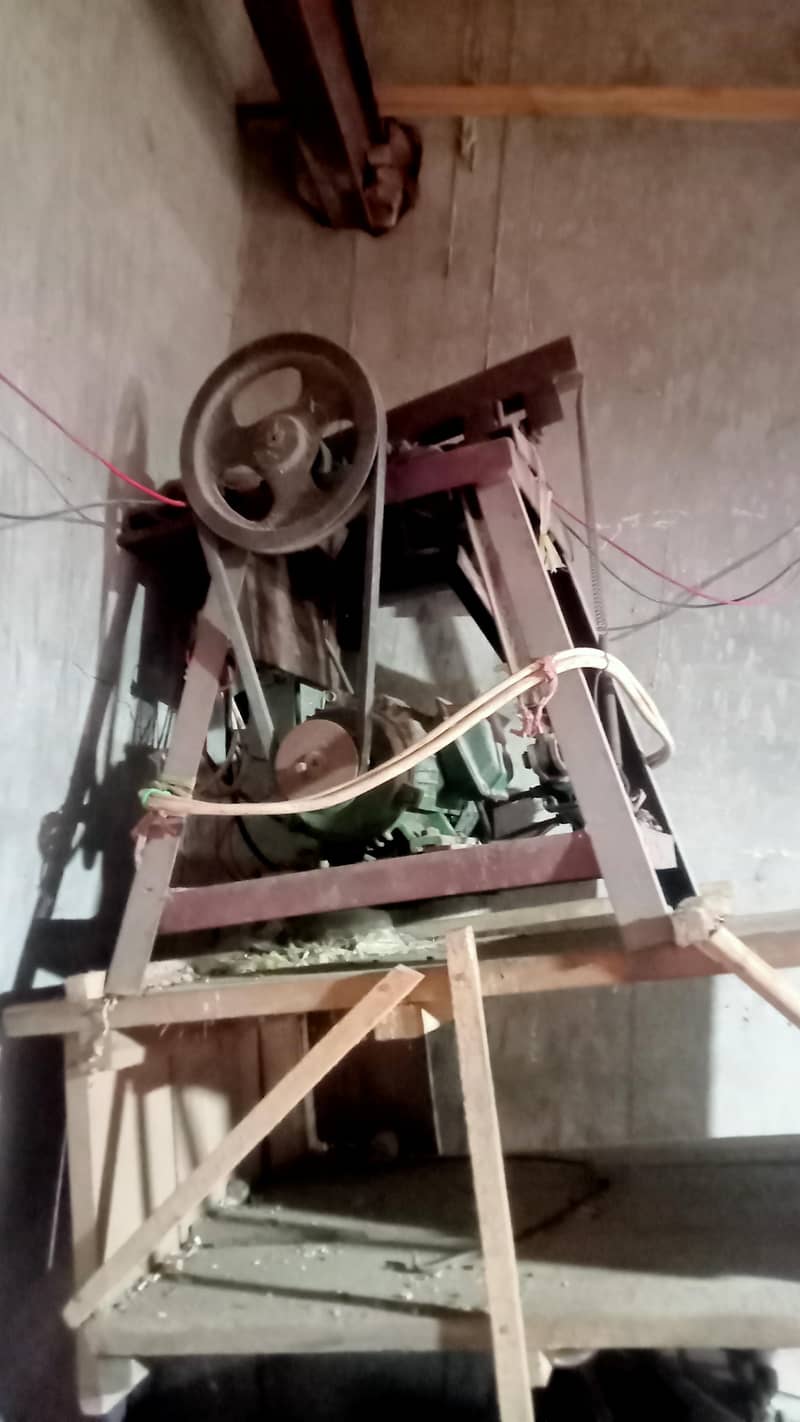 Automatic WAutomatic Wooden Broom & Mop Handle Making Machine 0