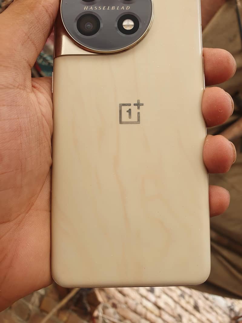 One Plus 11 0