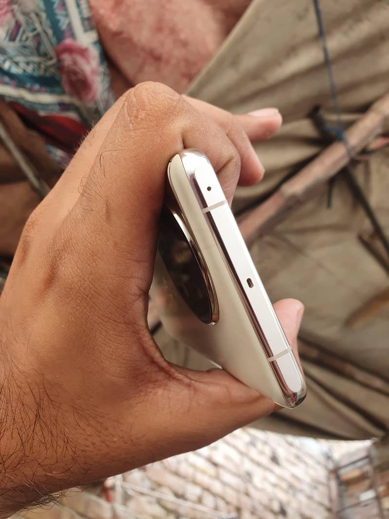 One Plus 11 2