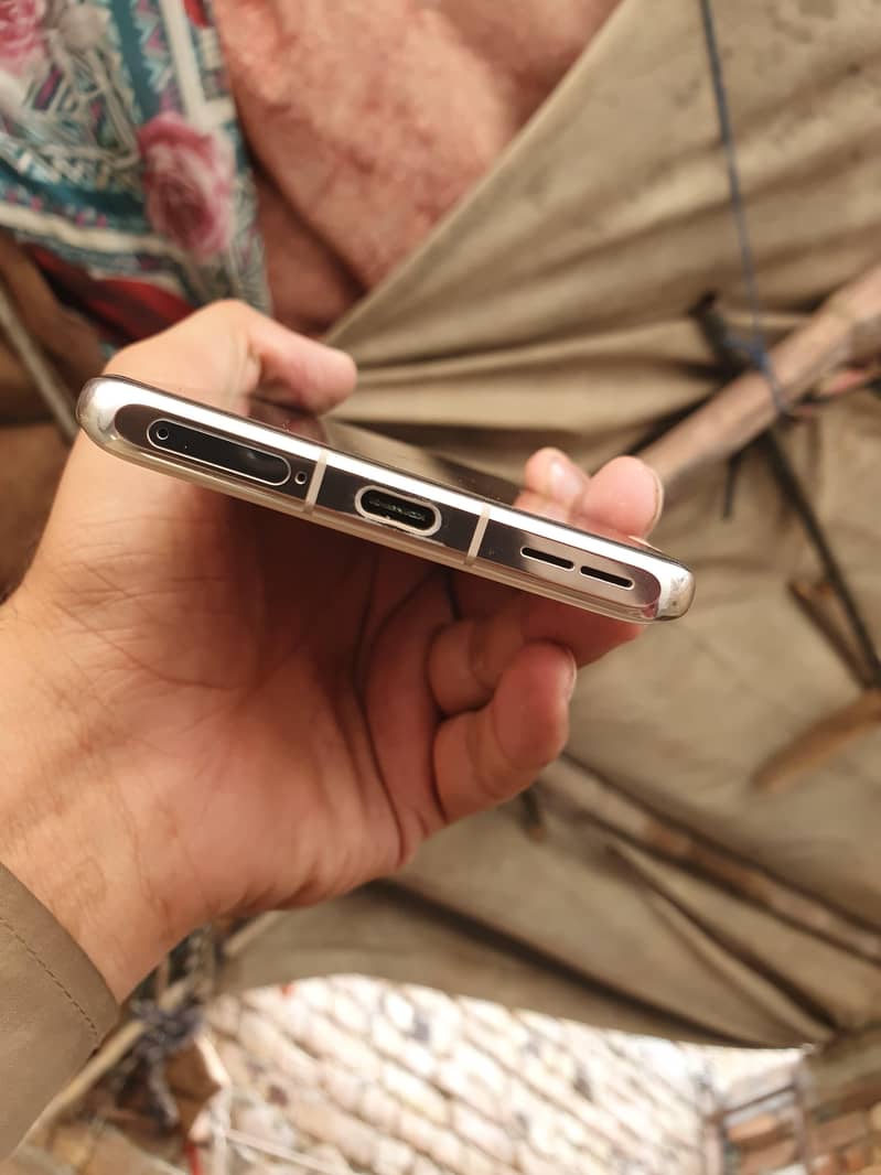One Plus 11 5