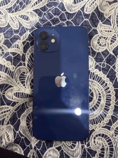 Apple iPhone 12