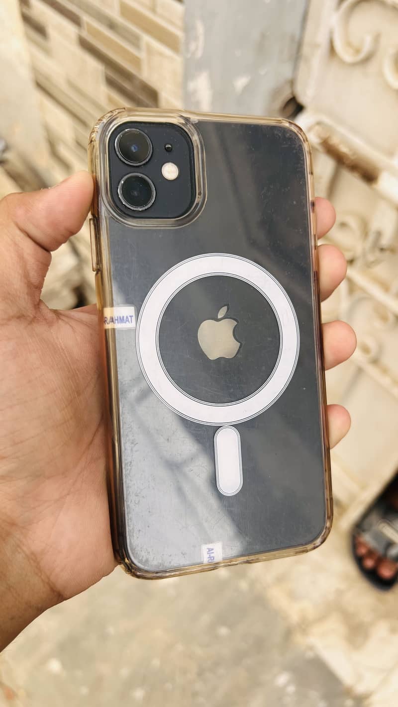 iPhone 11 0