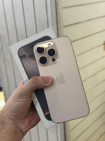 Apple iPhone 16 Pro