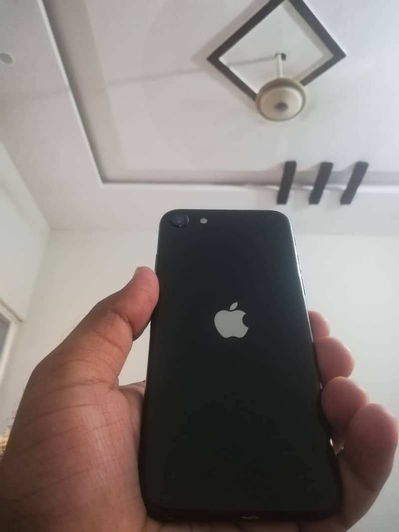 Apple iPhone SE 2