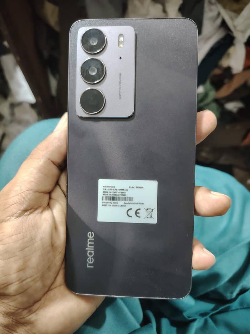 Realme C75 0
