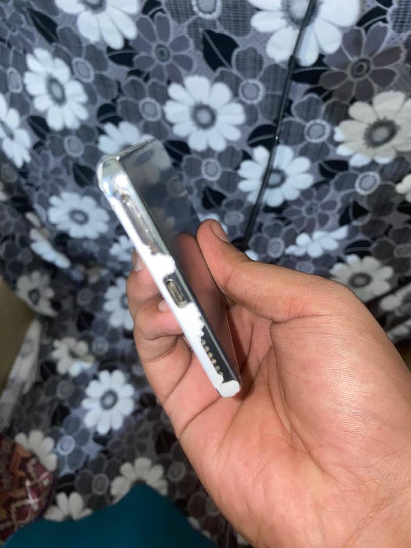 Tecno CAMON 40 Pro 2