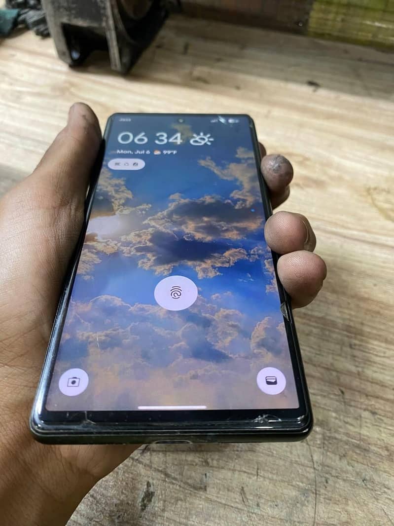 Google Pixel 6 4
