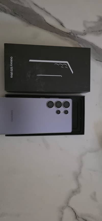 Samsung Mobile S25 Ultra