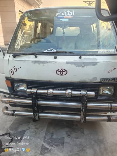 Toyota hiace 1988 model Kota 2000 for sale